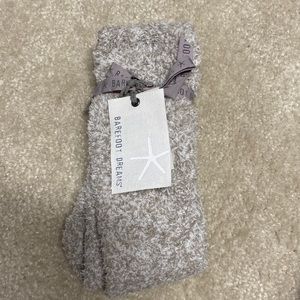 Barefoot dreams socks